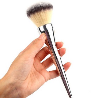 แปรงแต่งหน้ามืออาชีพ Flawless Blush Powder Brush