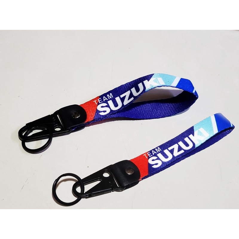 ชุดพวงกุญแจ SUZUKI TEAM 2 ชิ้น