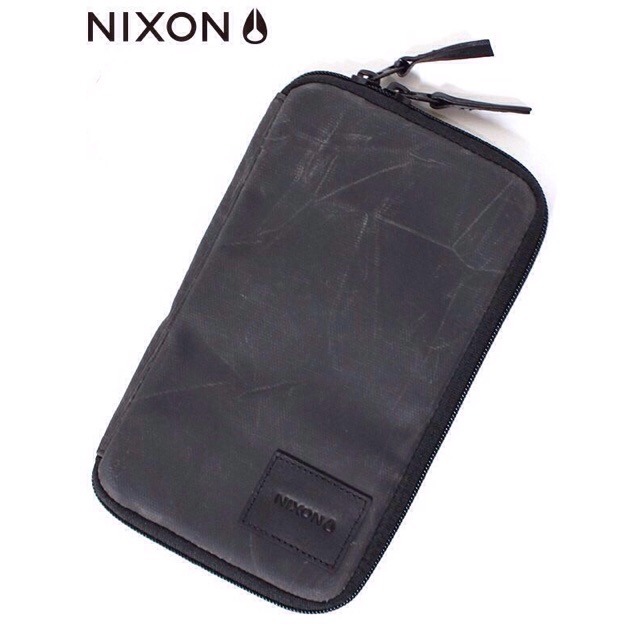 (New-ของแท้) กระเป๋า Nixon Route Passport Holder