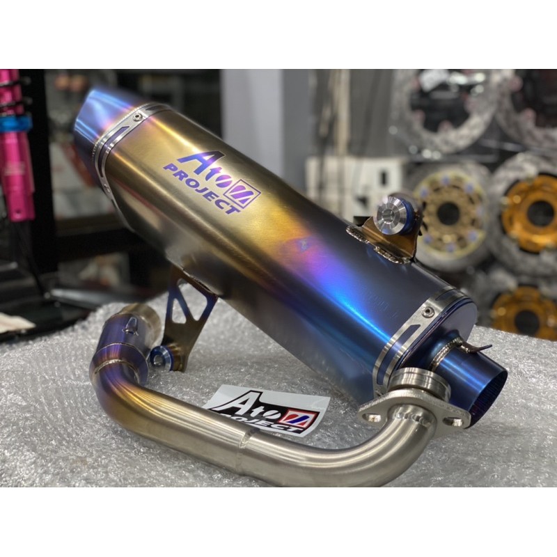 ท่อไทเทเนี่ยม Atom project X-MAX300 แรงไม่มีตก