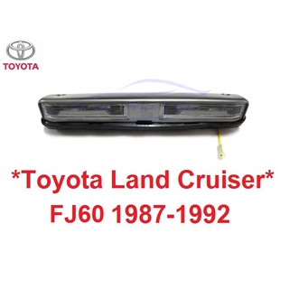 ไฟส่องป้ายทะเบียน TOYOTA LAND CRUISER 1987 - 1992 ไฟส่องป้าย โตโยต้า แลนด์ครุยเซอร์ ไฟสัญญาณ ไฟป้ายทะเบียนรถ FJ60 FJ62