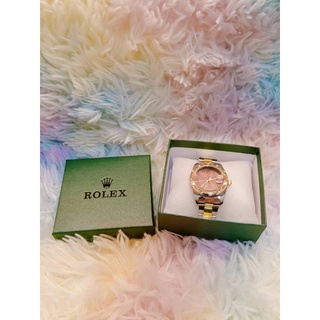 #พร้อมส่ง    ⏰ นาฬิกาแบรนด์ ⏰    มีสีเดียว         ROLEX  พร้อมกล่อง นาฬิกาข้อมือ ROLEX  สายเงิน   สวยมากๆ