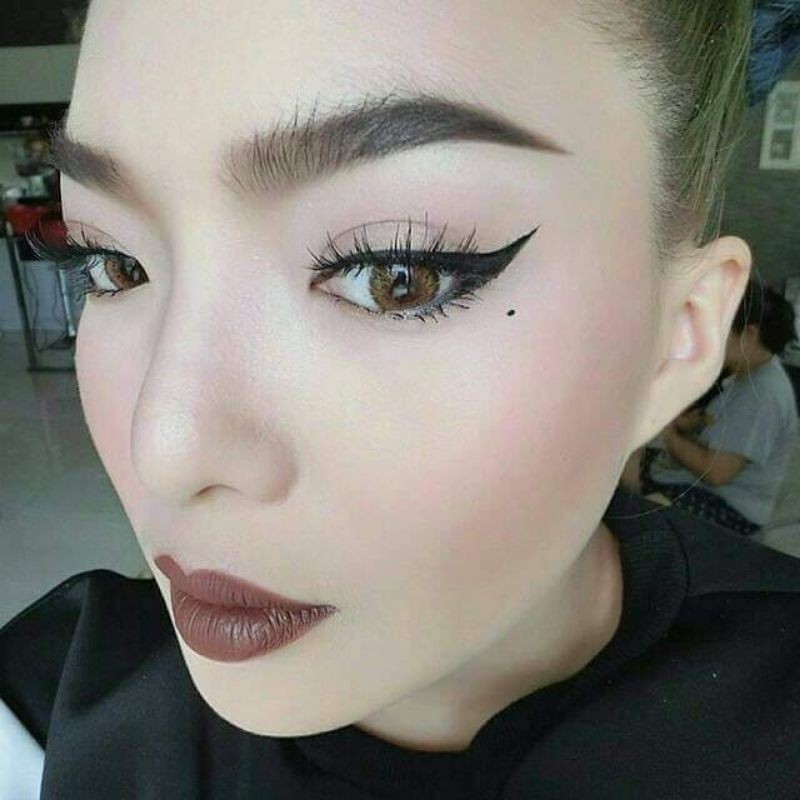 Lime Crime Velvetines Lipstick สีSalem น้ำตาลอมแดงเก๋ๆ สวยหรูมากค่ะ ✨ขนาด 2.6 ml.