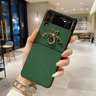 เคสโทรศัพท์มือถือหนัง PU ลายผึ้ง ประดับเพชร 3D แฟชั่นหรูหรา สําหรับ Samsung Galaxy Z Flip 4G 3 4 zFlip3 zFlip4 5G