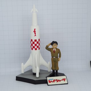 Spaceship RED SHARK - Featuring Mitsuteru Yokoyama - Spaceship RED SHARK and Pilot action figure