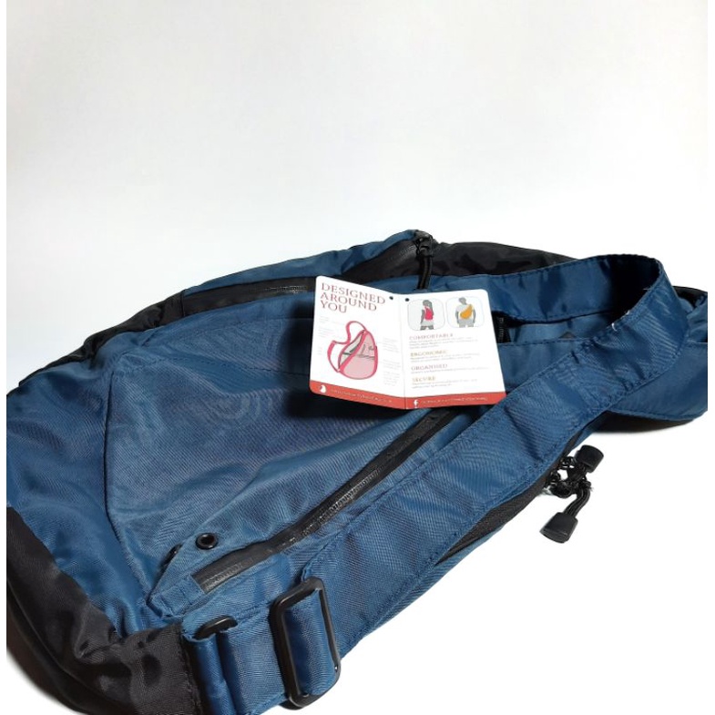 กระเป๋า Healthy Back Bag สีน้ำเงิน ไซส์ M (มือสอง)