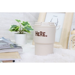 Plastic Cup แก้วน้ำพลาสติก มีฝาปิด ลายHERE. JP Quality 320ml 8x9x13cm