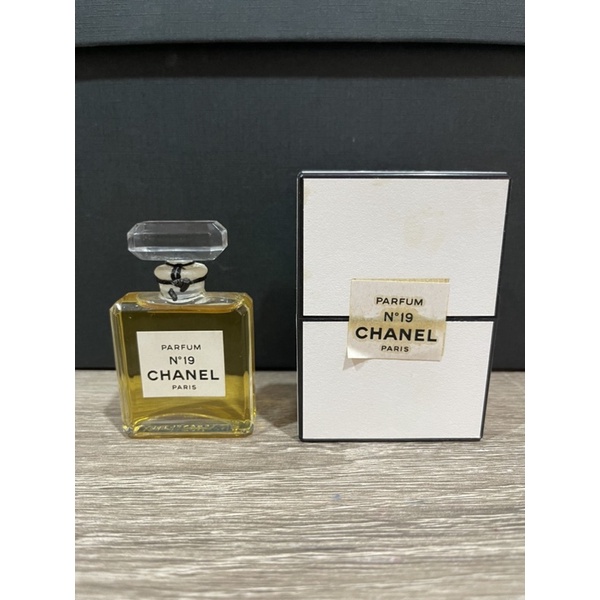 [Vintage] Chanel N°19 Parfum