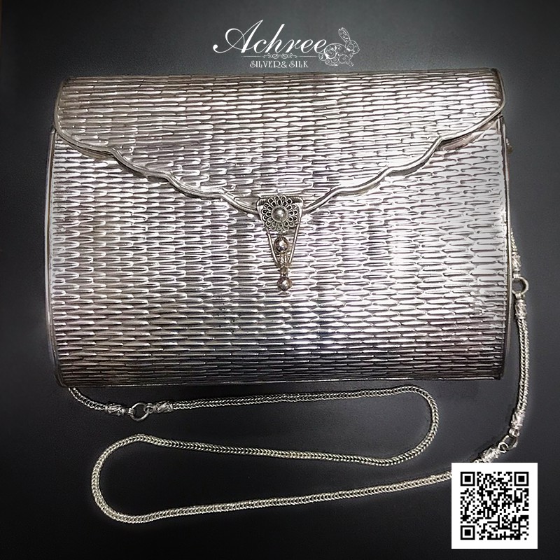 กระเป๋าเงิน เครื่องเงิน เงินแท้ 92.5% THAI SILVER กระเป๋าเงินแบบสะพายข้าง