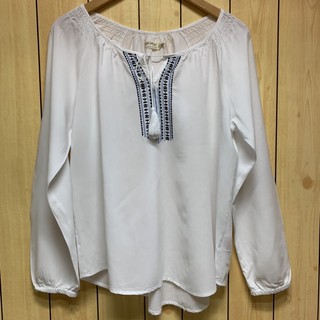 เสื้อแบรนด์ Faded Glory ปัก แต่งพู่  อก 40-42