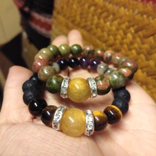 ไหมทองจักรพรรดิ เลือกหินที่ล้อมได้ Lava/Unakite สร้อยข้อมือหินนำโชค