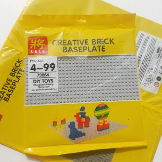 แผ่นเพลตจตุรัส 2 ขนาด Lele79603, Lele79604 lego plate