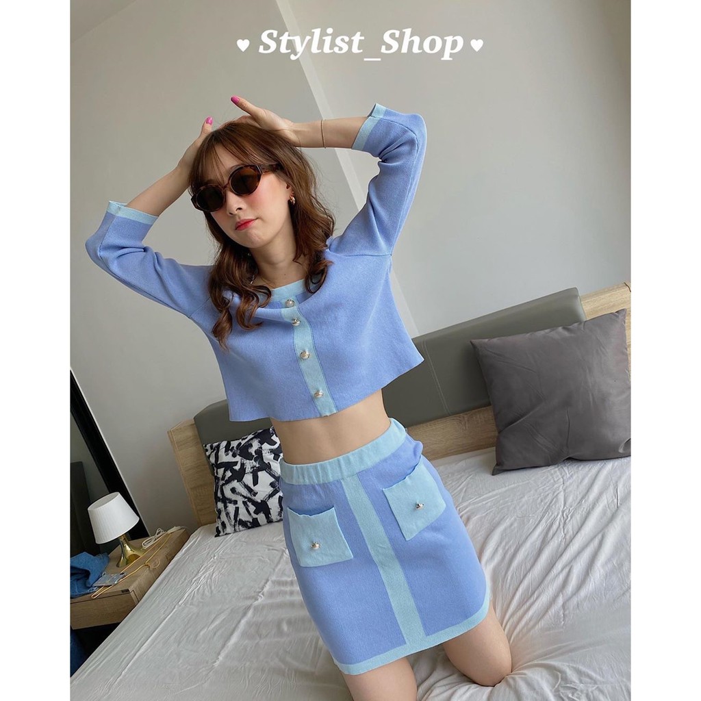 Stylist_Shop | Set006 Set ไหมพรม2ชิ้น เสื้อกับกระโปรง สีฟ้าทูโทนแต่งกระดุมมุก  | Shopee Thailand