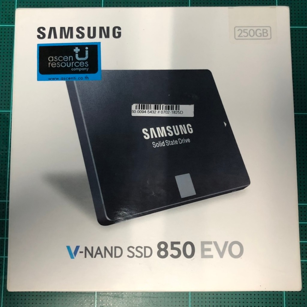 250 GB SSD  SAMSUNG 860 EVO SATA