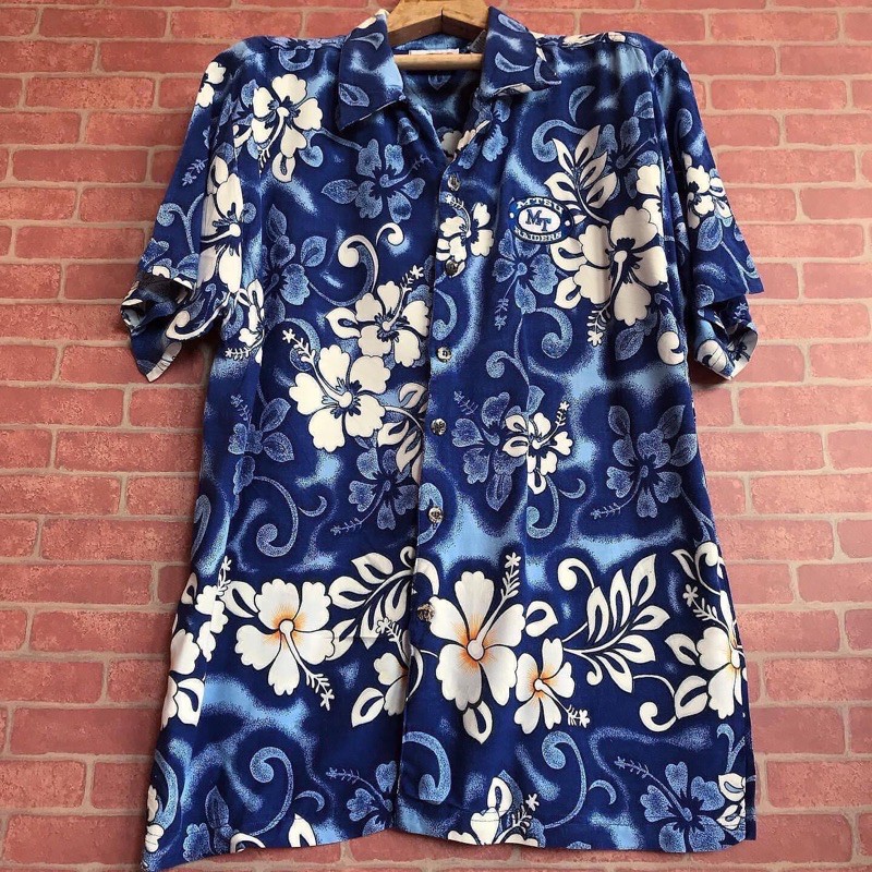 Hawaiianshirt Size 42”