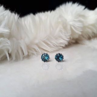 London blue topaz earring