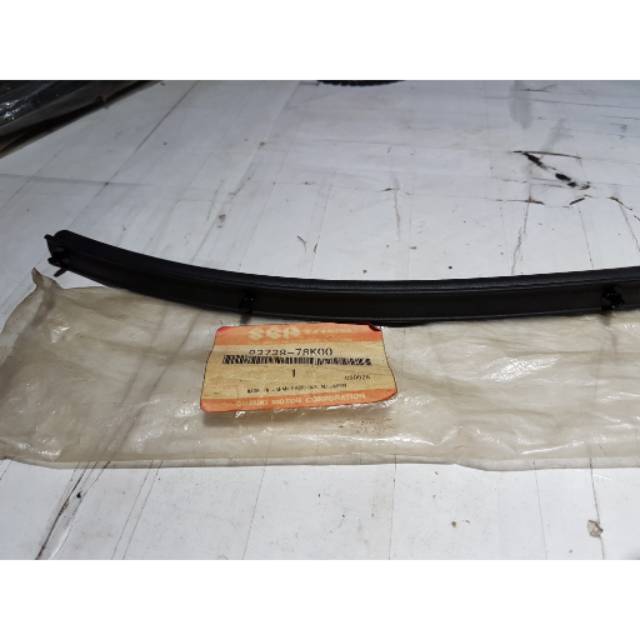 Weatherstrip doir grand vitara JB632B 83738-78K00