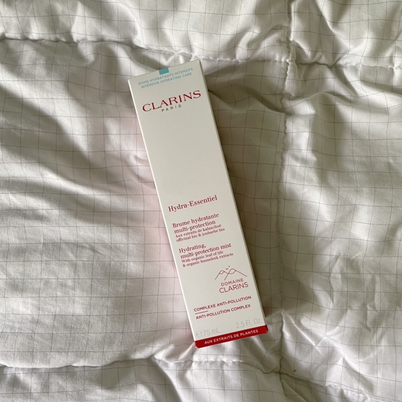 Used once CLARINS hydra essentiel hydrating multi-protection mist