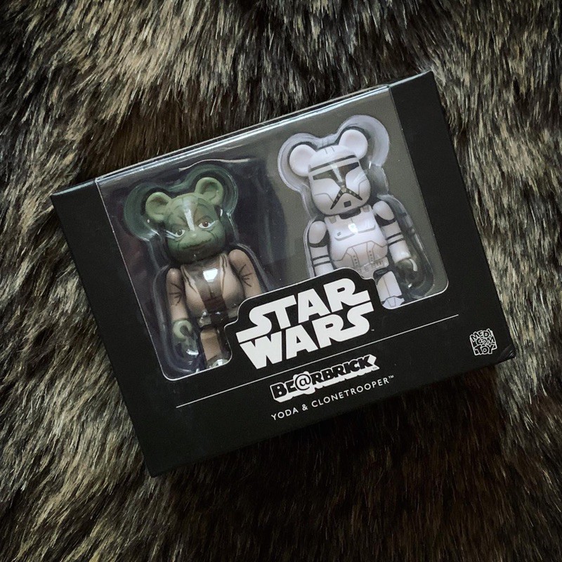 Medicom Bearbrick 100% STAR WARS YODA CLONE TROOPER Be@rbrick Set