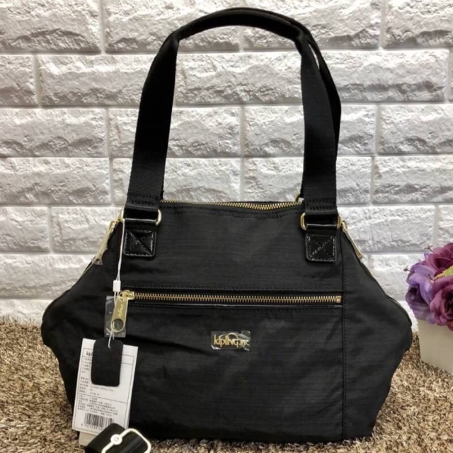 ของแท้ 💯% ! Kipling Art Small Handbag HB7245 Limited Edition กระเป๋าถือหรือสะพายข้าง