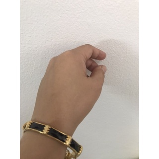 กำไลข้อมือ ห่วงล็อก  ข้อมือได้ถึง 18 cm ส่งต่อ