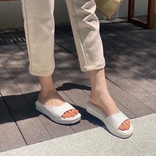 รองเท้าแตะแบบสวม เสริมส้น3cm ใส่สบาย