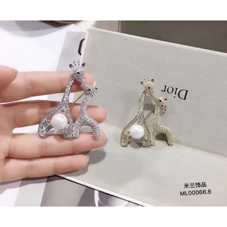 ric.shop.8338    เข็มกลัดจิงโจ้ประดับมุก รหัส081