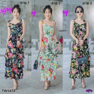 Maxi Dress ทรงขนมชั้นระบาย ลายดอก