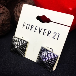 Forever XXI ต่างหูแบรนด์เนม