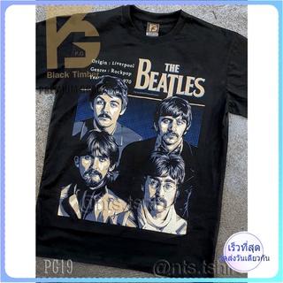 PG  The Beatles John Lennon Premium Grade T-shirt เสื้อยืด สกรีนแน่น ไม่หลุดร่อน ผ้าหนานุ่ม ไม่หดไม่ย้วย S M L XL XXL