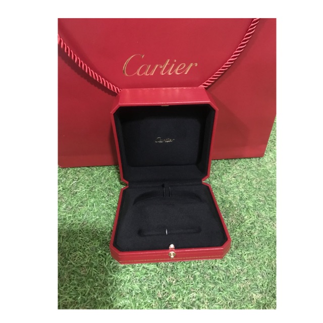กล่องกำไล Cartier แท้ พร้อมถุงกระดาษ