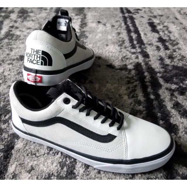vans north face gialle
