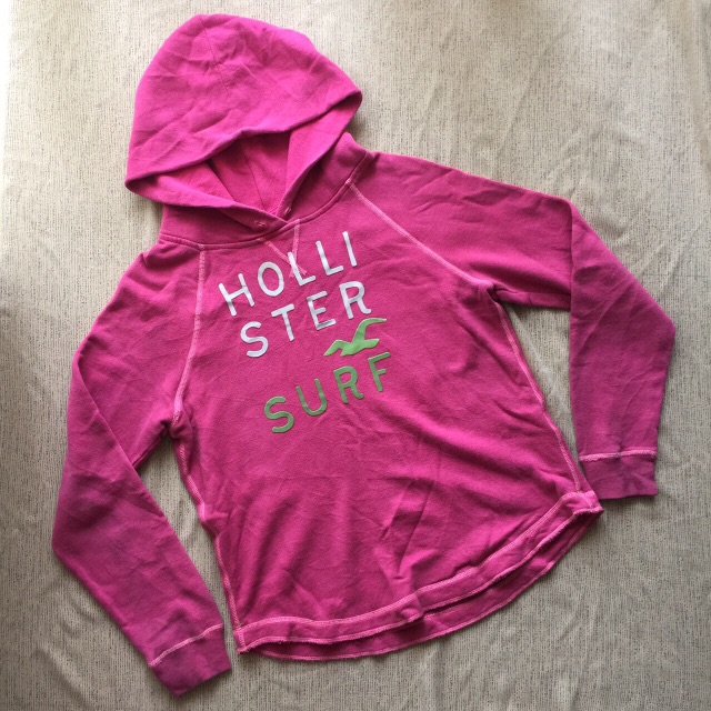 เสื้อกันหนาวมีฮู้ด hollister