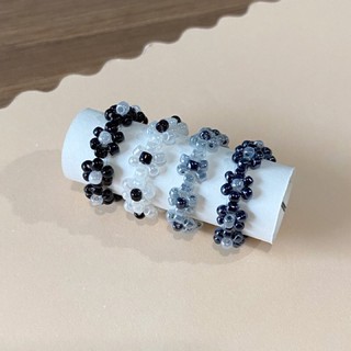 แหวนลูกปัดดอกไม้ 🐼 ขาว เทา ดำ Flower Bead Ring White Gray Black