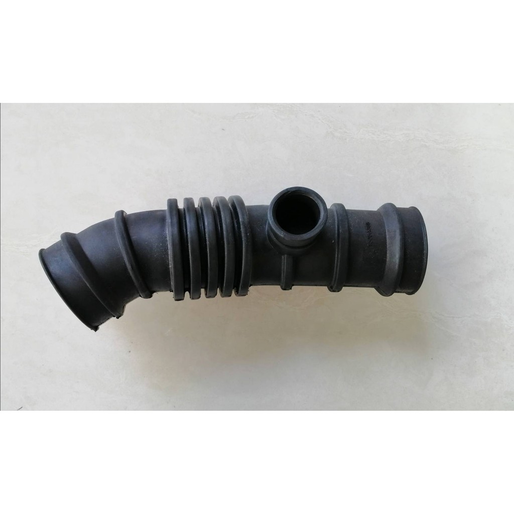 ท่ออากาศ MITSUBISHI TRITON 2500 เบนซิน,4G64  ราคาท่อนละ300บาท