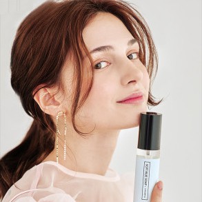 Mumchit น้ําหอม ผ้า และชุดเดรส ขนาด 70 มล.