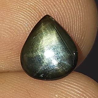 พลอย สตาร์ แซฟไฟร์ ดิบ แท้ ธรรมชาติ ( Natural Black Star Sapphire ) หนัก 1.62 กะรัต