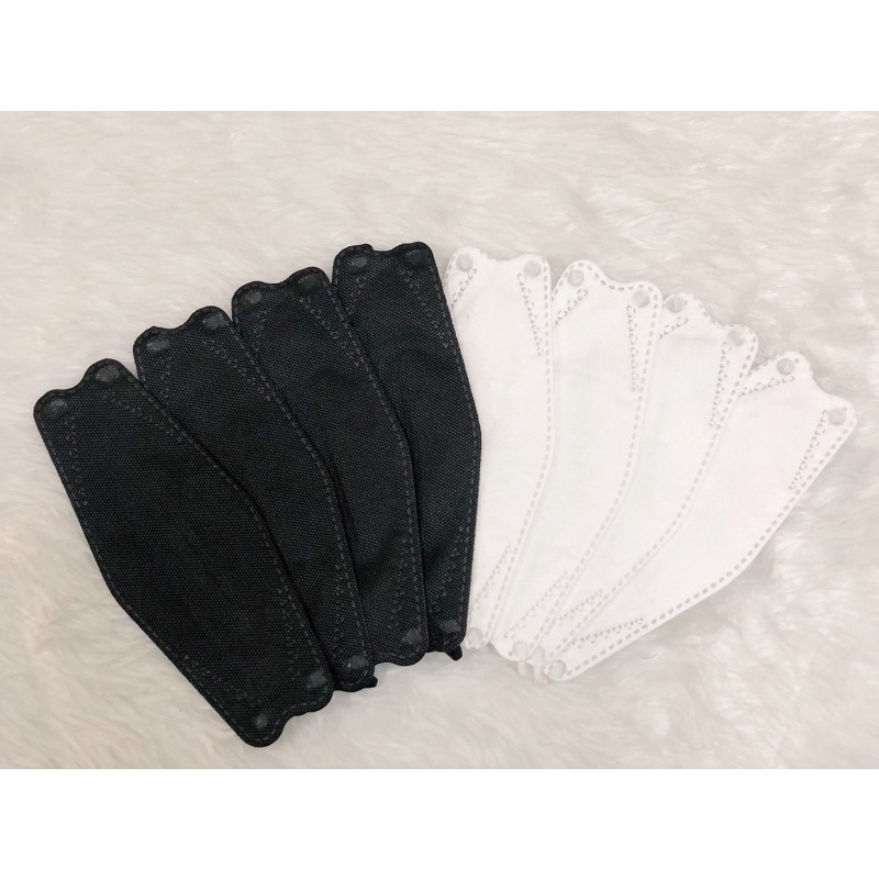 แมสหน้ากากอนามัย 8 เเพค 109 บาท