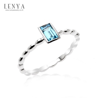 Lenya Jewelry แหวนเงินแท้ ประดับพลอยโทแพซสีฟ้า( Blue Topaz) ทรงสี่เหลี่ยม สวยเท่ห์อย่างมีสไตล์ ตัวเรือนชุบทองคำขาว