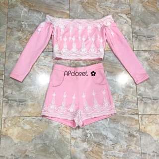 ชุดเซ็ทเสื้อปาดไหล่สีชมพู