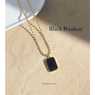 Black pendant Necklace