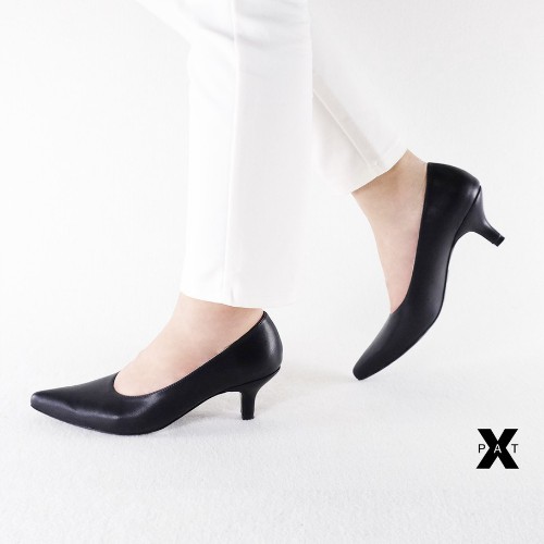 สีดำ X-PAT (1Q759) รองเท้าคัชชูหัวแหลม