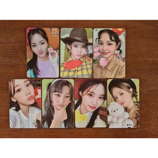 [แท้/พร้อมส่ง] โฟโต้การ์ด Photocard Weeekly 2022 Seasons Greetings