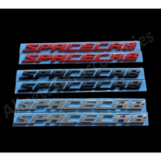 โลโก้ Spacecab (D-max 2020) ตัวหนังสือข้างประตู แพ็ค2ชิ้น