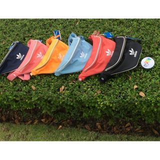 💮พร้อมส่ง💮Adidas waist bag ❌ดำ-กรมหมด❌