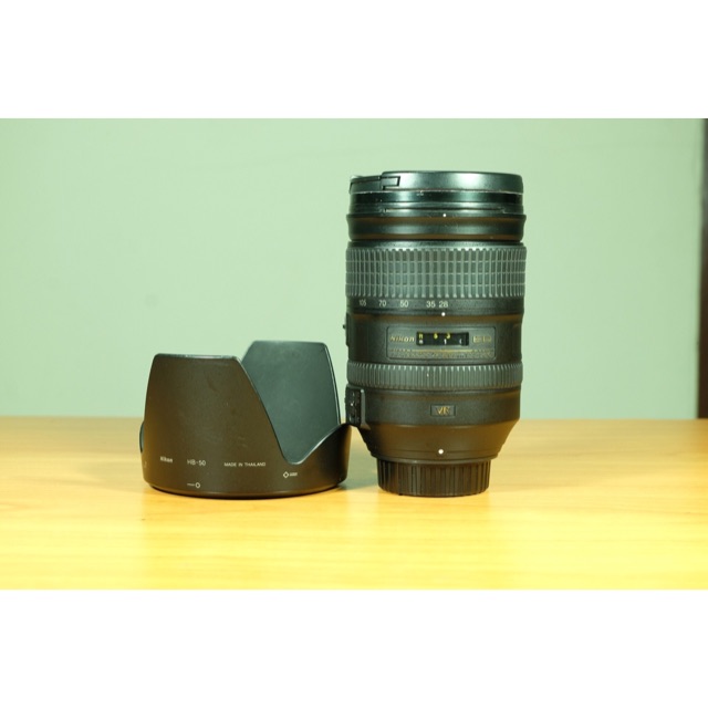 Nikon lens 28-300 F3.5-5.6