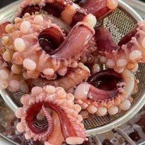 หนวดหั่นยาว หนวดหมึกเรด้า หนวดย่าง น้ำหนัก 1 กิโลกรัม (1แพ็ค-ก่อนละลาย) -  (โค้ดลด99บาท ค่าส่ง 99 บาท) คละสินค้าได้ค่ะ | Shopee Thailand