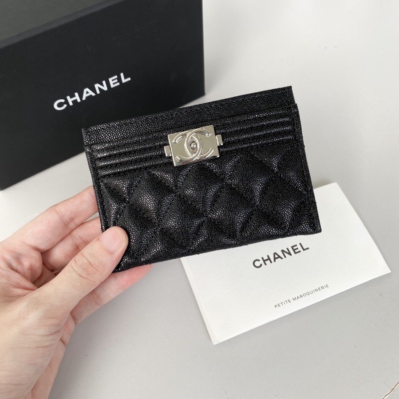 New Chanel Card holder boy holo 28