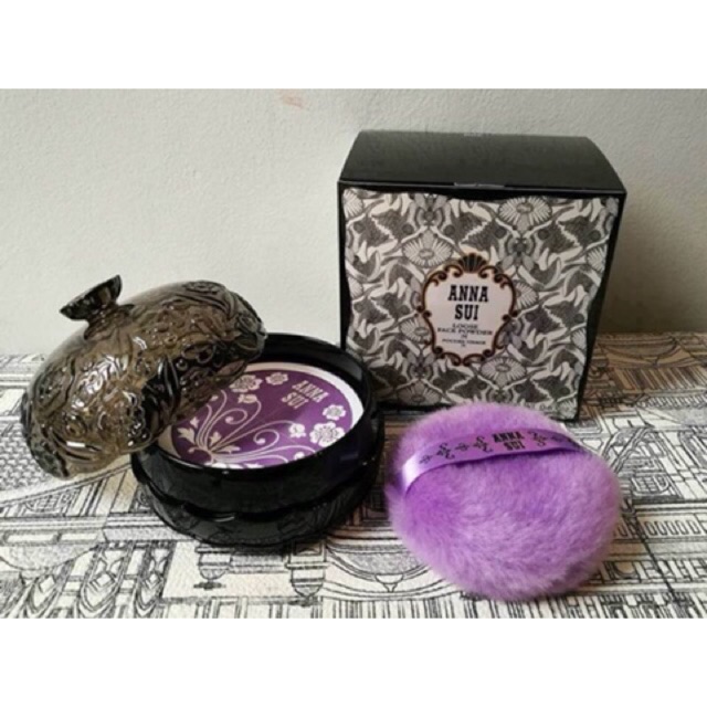 ANNA SUI Loose Face Powder N # 200 18 g (สินค้ากล่องขาย) (ราคาเต็ม 1,950 บาท) ขายเพียง 1,490 บาทเท่า