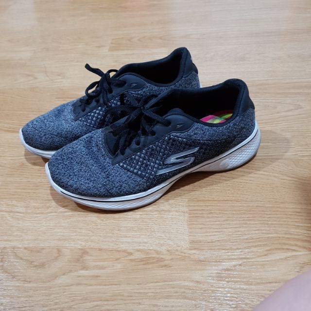 รองเท้ามือสอง Sketchers Go Walk 4 สีดำ